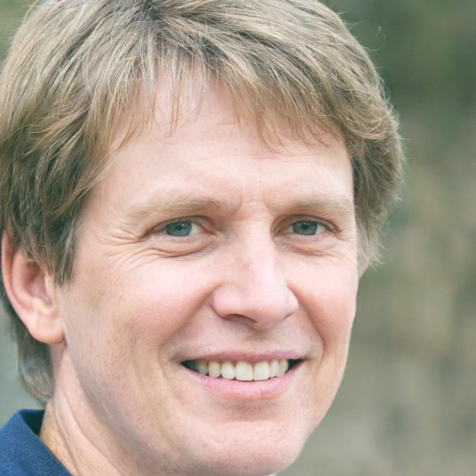 Financial education mentor Bjarne Vestergaard